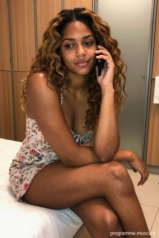 Camille69, 21 ans à Saint-Genis-les-Ollières