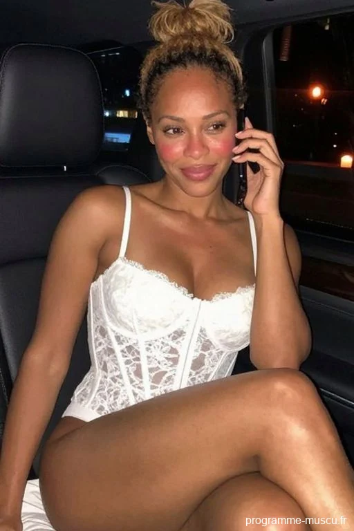 Chloe49_54, 49 ans à Mont-Saint-Martin