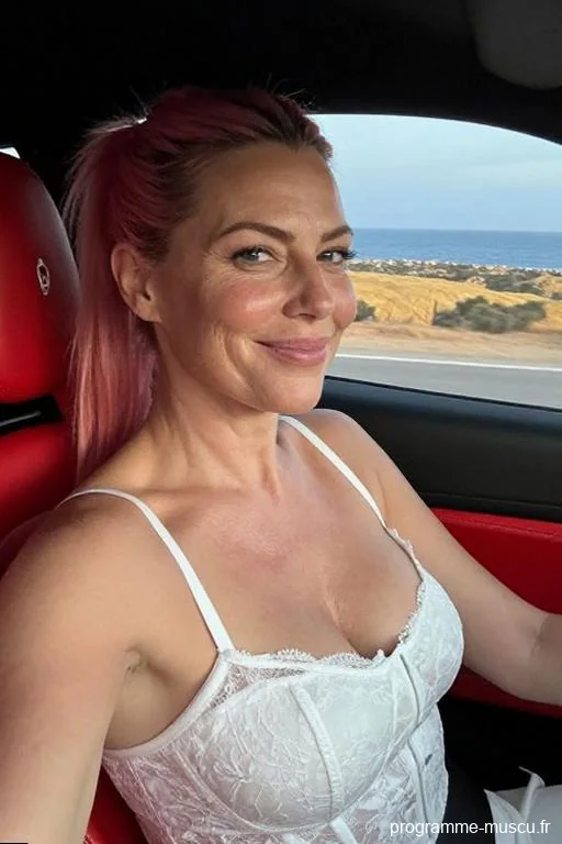 Clara94, 48 ans à Joinville-le-Pont