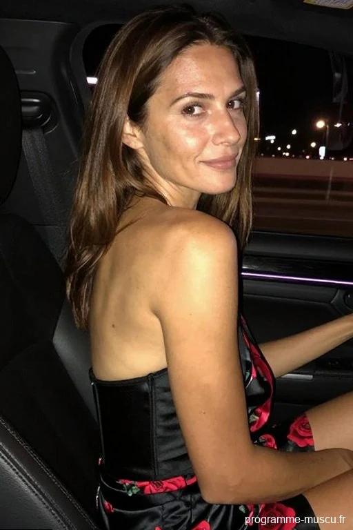 Clara95_47, 47 ans à Saint-Leu-la-Forêt