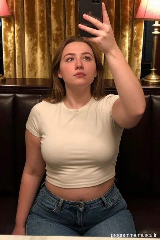 Marie22_Anjou, 22 ans à Les Hauts d'Anjou